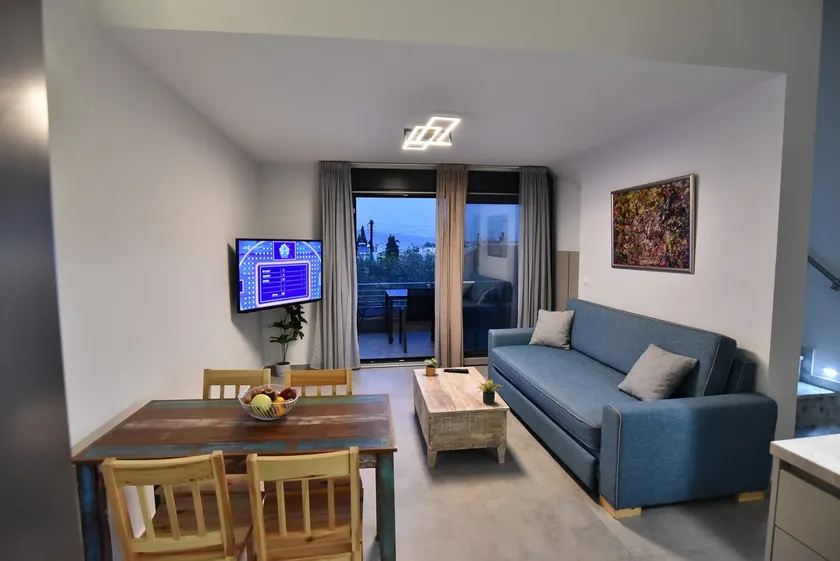 Good Vibes Suite - Image 1