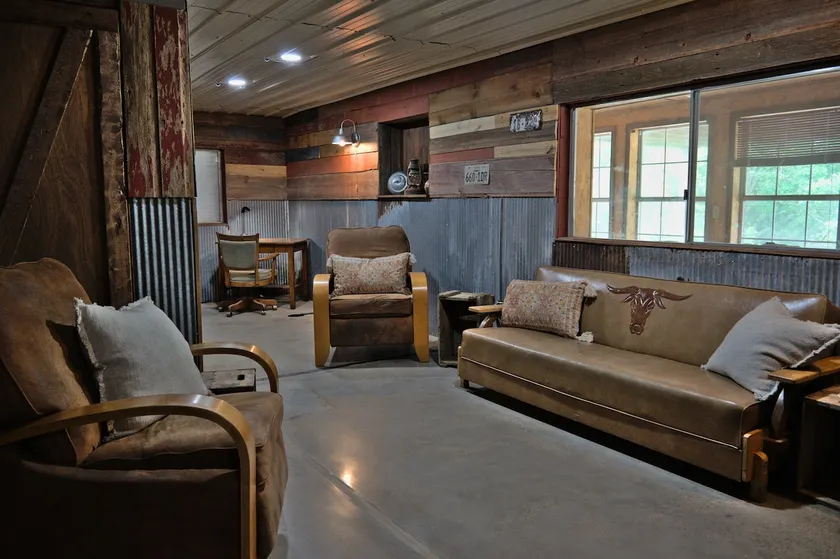 T's Fish Camp-Near KK Island and Crappie Hotspots - Image 1