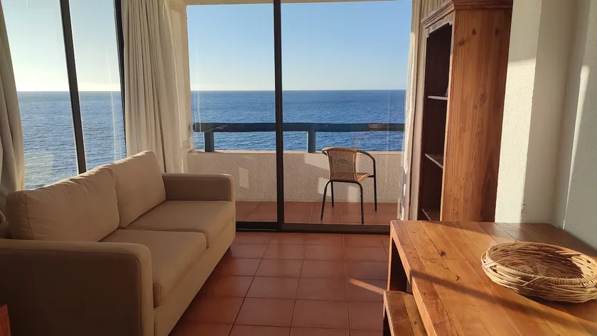 Apartment for 2 people with a balcony and ocean views - Image 1