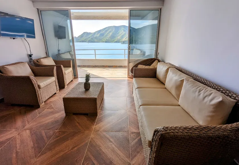 Luna del mar, 3 bedroom house with access to the sea. - Image 1