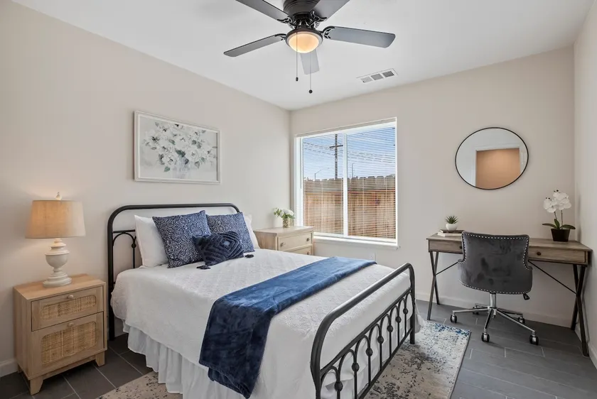 Brand New Home Central Location near Downtown - Image 1
