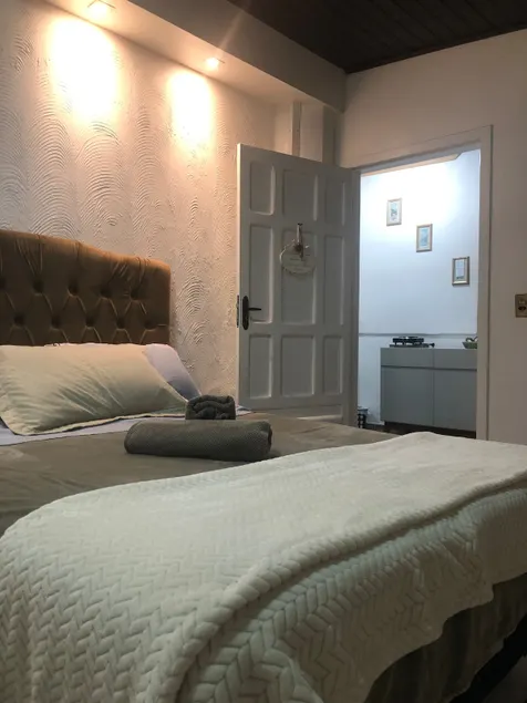 Cozy Corner - Downtown PG - Image 1