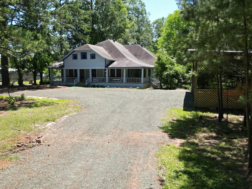 The Brackin House - Image 1