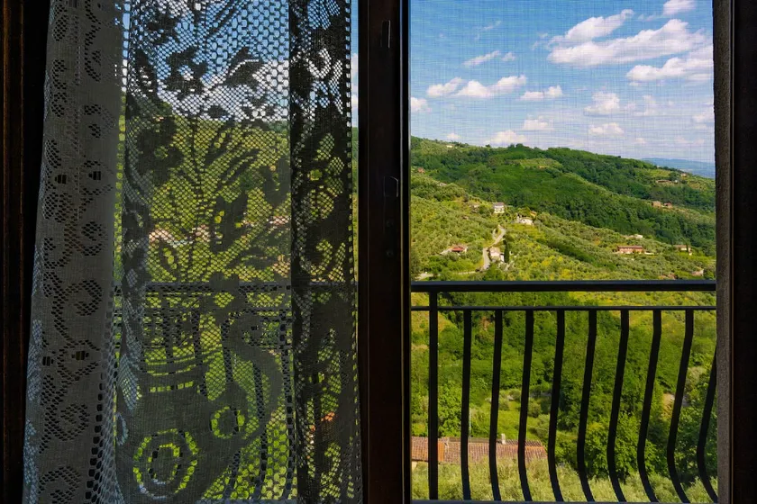 La Volata apartment in the Tuscan village - Image 1