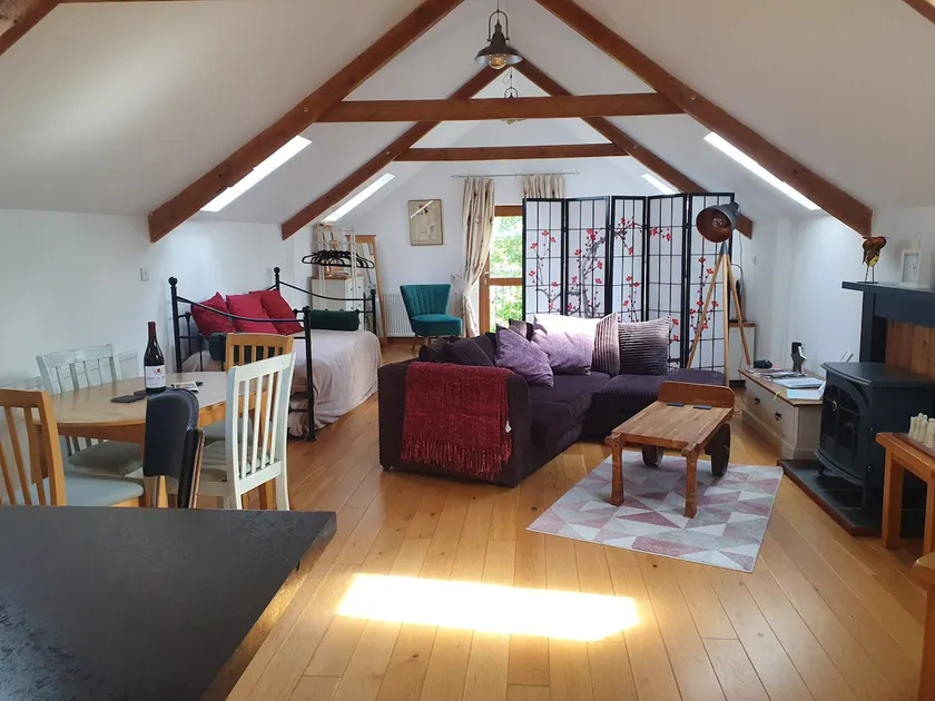 Lane End Loft - Image 1