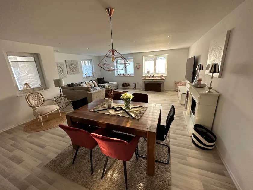 Spacious designer apartment, 110 m², max. 7 people - Image 1
