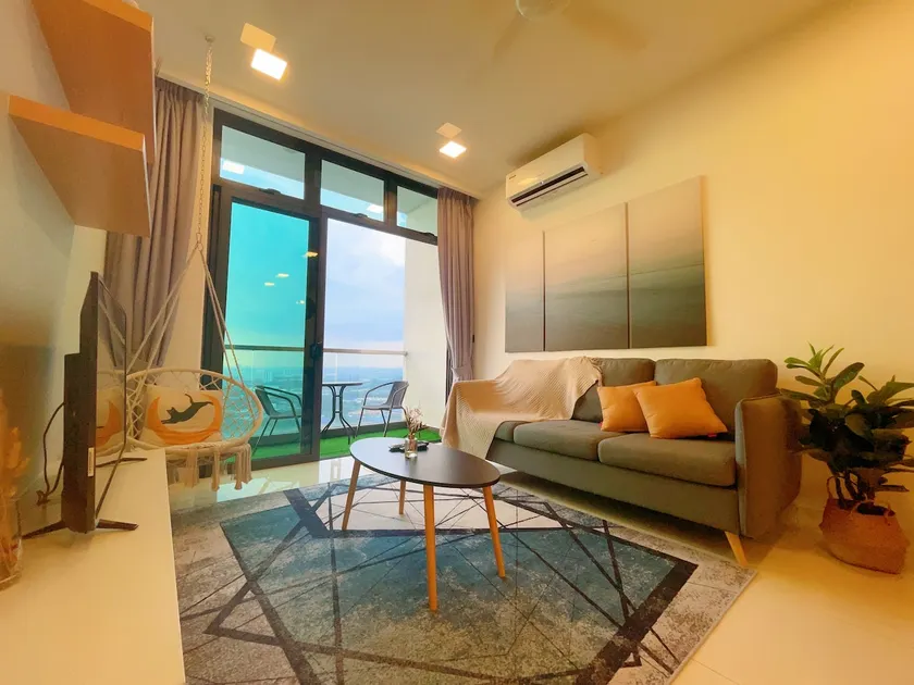 GreenHaven | 5Pax 2BR | SenibongCove | TV Box WiFi - Image 1