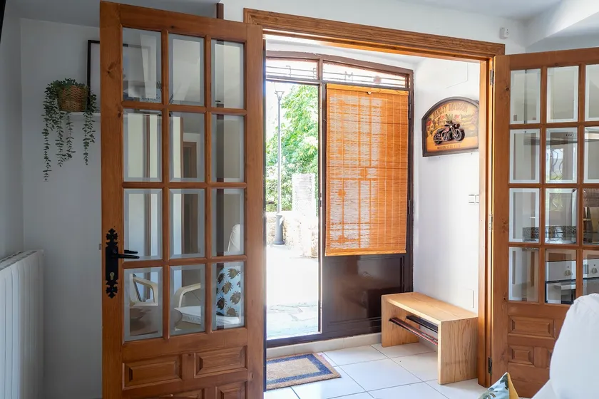 Apartments with private garden in the Pyrenees. - Image 1