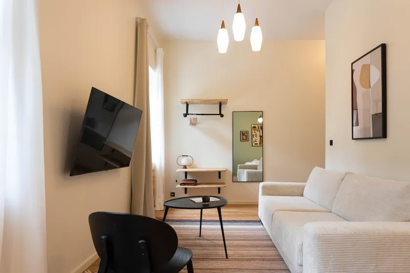 Designer Suite on Zagreb's most vibrant street - Image 1