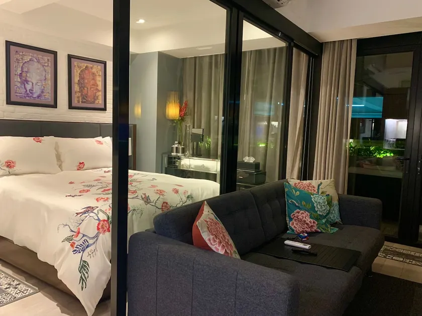 The Mandarin Suite - Image 1
