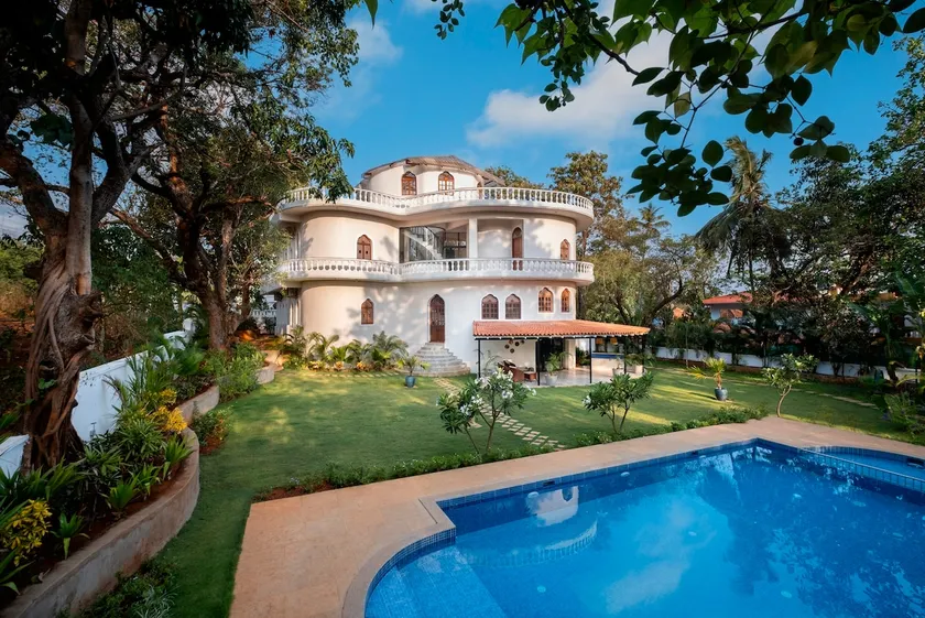 Once a Museum now 5BR Luxe pool villa, Assagao Goa - Image 1