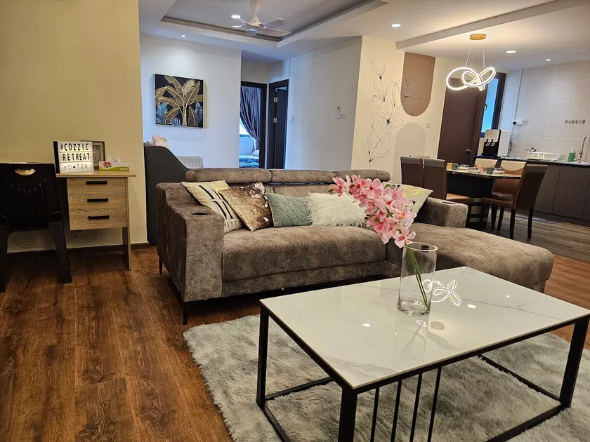 Luxurious 3BR2BA 10pax Jazz Suites 1 Vivacity 51 - Image 1