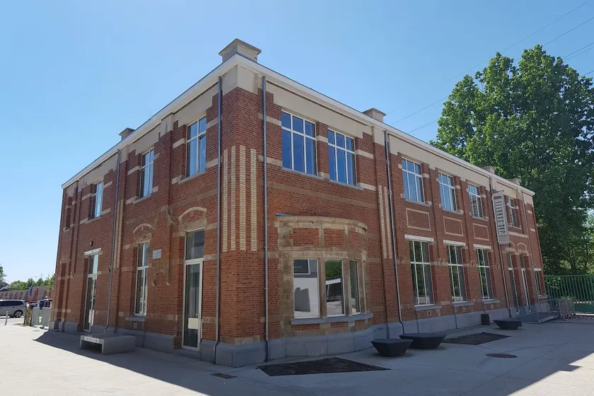 Schotte Youth Accommodation Centre - Image 1