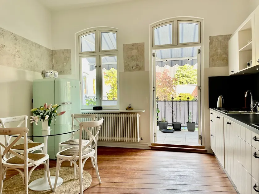 Residential oasis in a historic building - Image 1