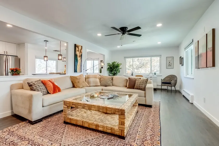 Stylish 2BR Retreat near Anschutz & Airport - Image 1