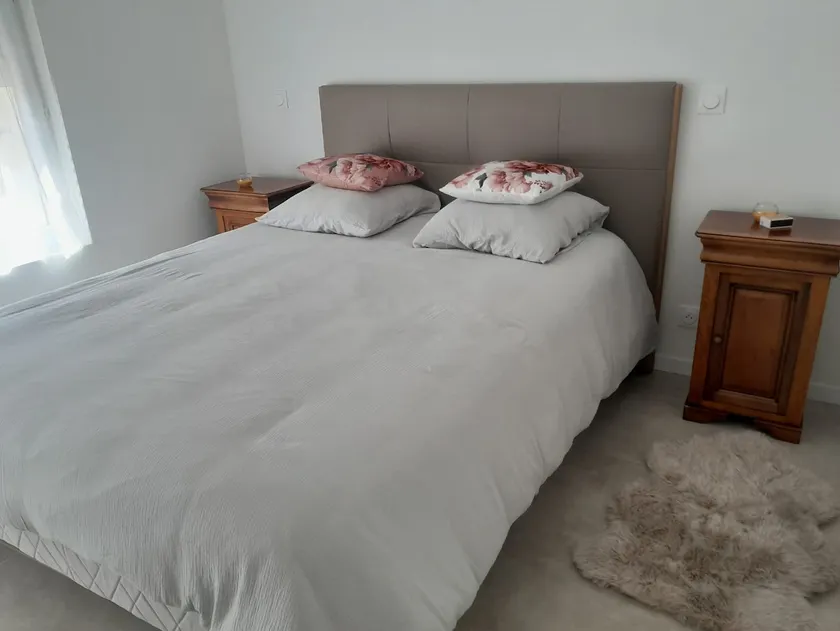 House with garden, 6 people, 4 beds, quiet area - Image 1