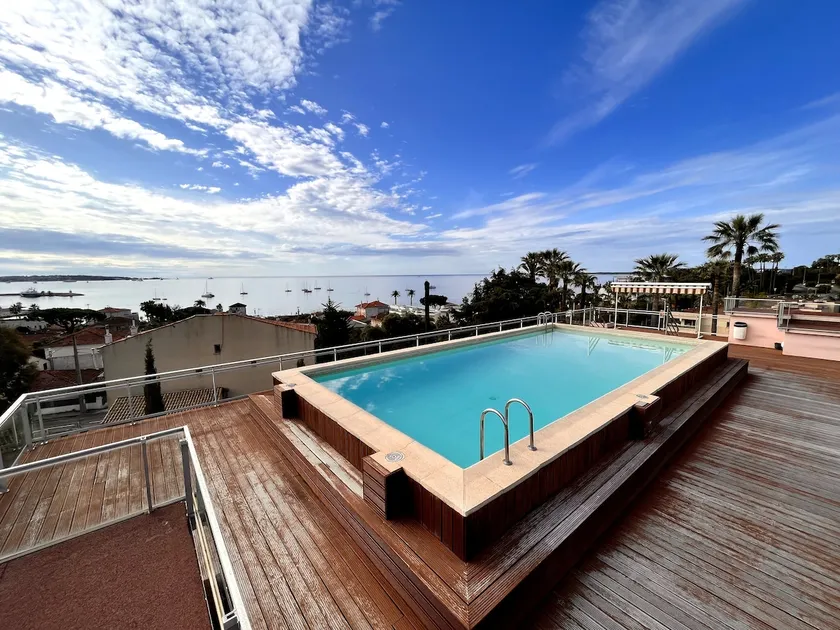 Pool, Sea View, Double Bed, 2 minutes from the beach - Image 1