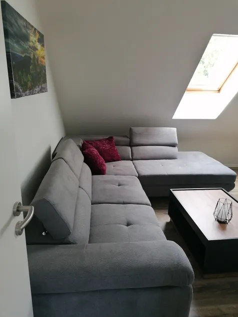 Paul's vacation home - Image 1