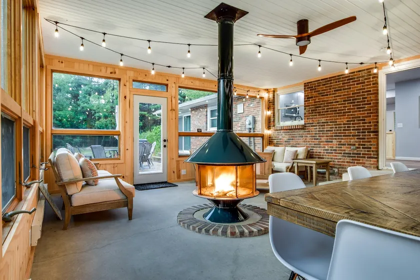 Secluded Patio! Game Room! Fire Pit! Hot Tub! - Image 1