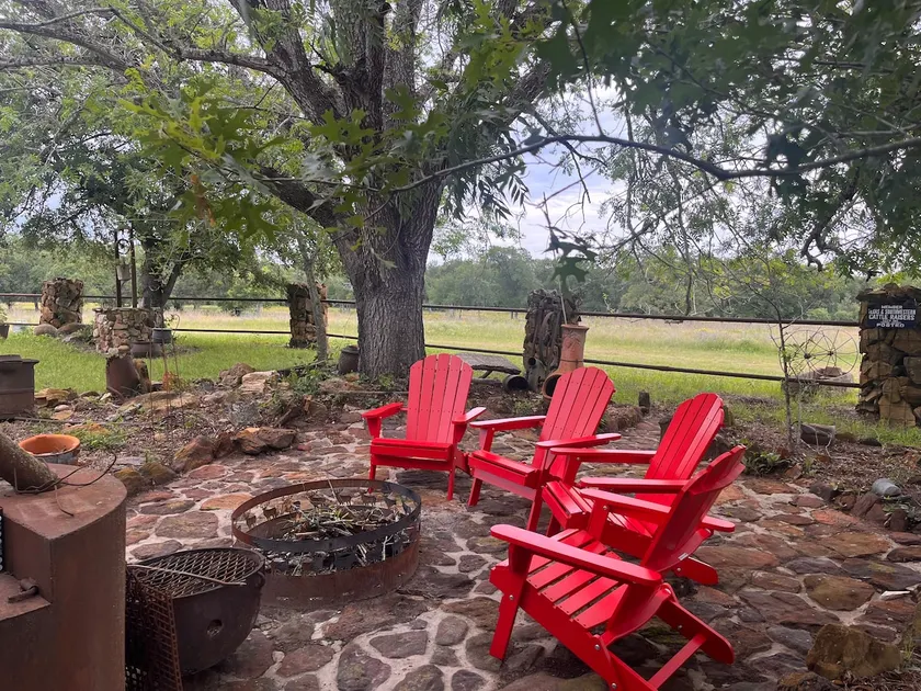 Rustic Nash Creek Retreat near Kingsbury - Image 1