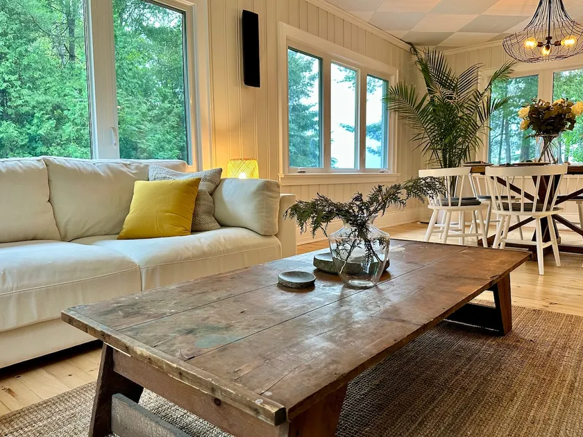 The Muskoka Lake House Waterfront Cottage - Image 1