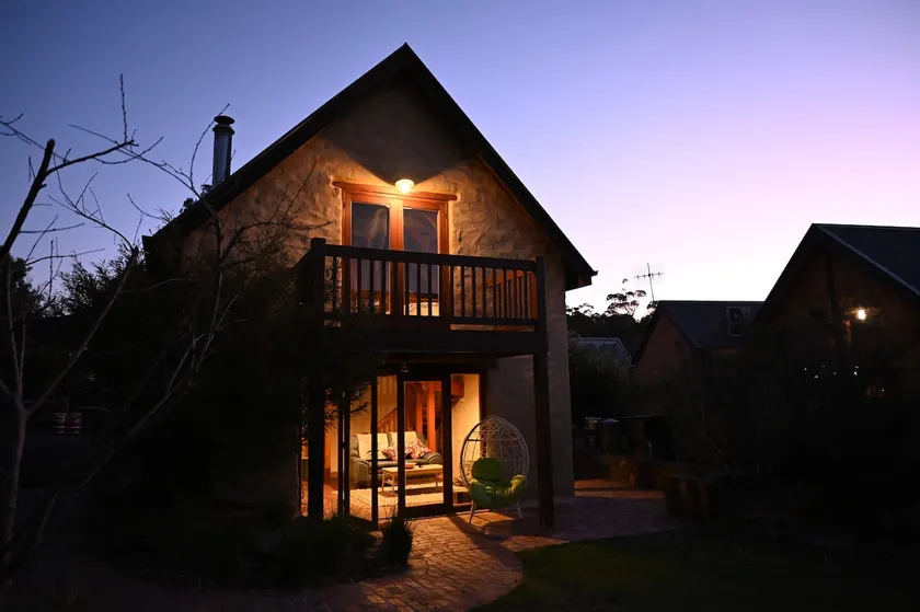 Sue's House - Image 1