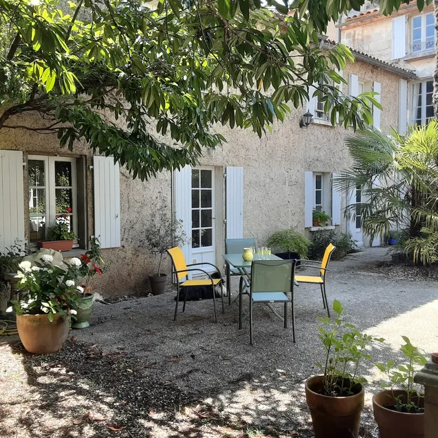 Gîte Annex of the Charente Bridge - Image 1