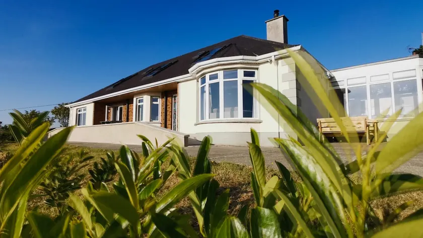 Coastal View House - Image 1