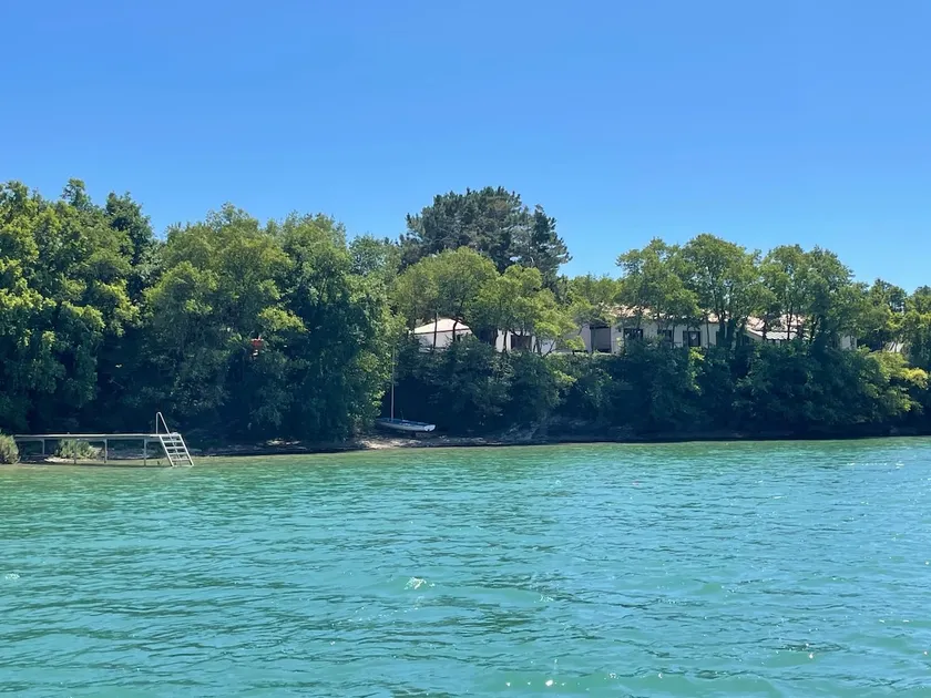 House on a sea inlet - Image 1