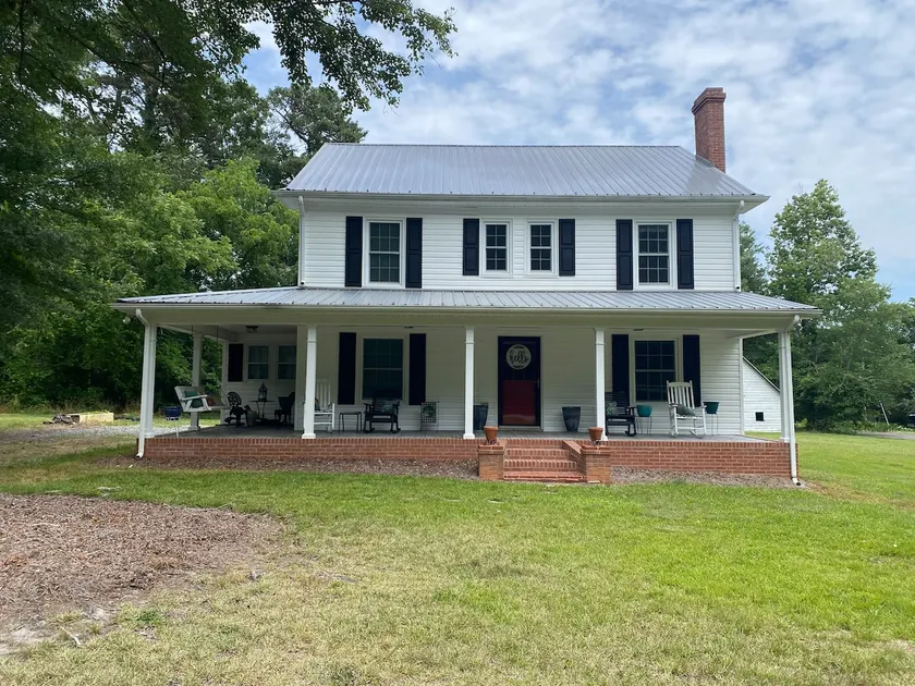 Family Farm House - Image 1