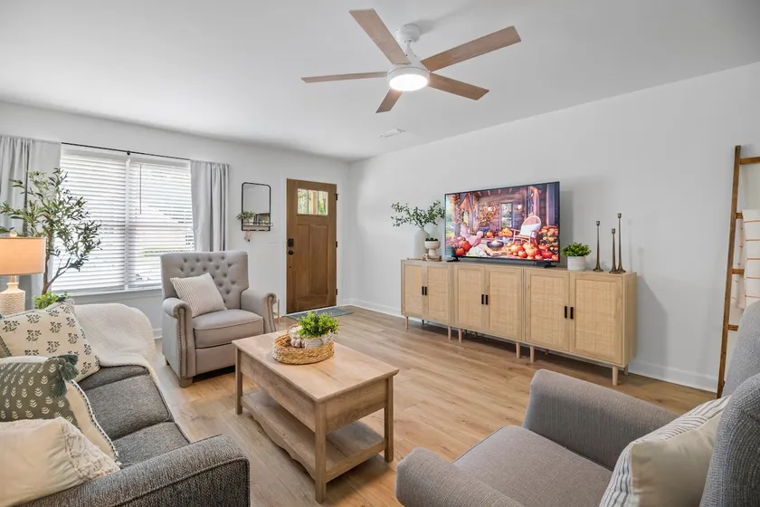 ”Dixieland Delight”. Entire Home- Newly Built! - Image 1