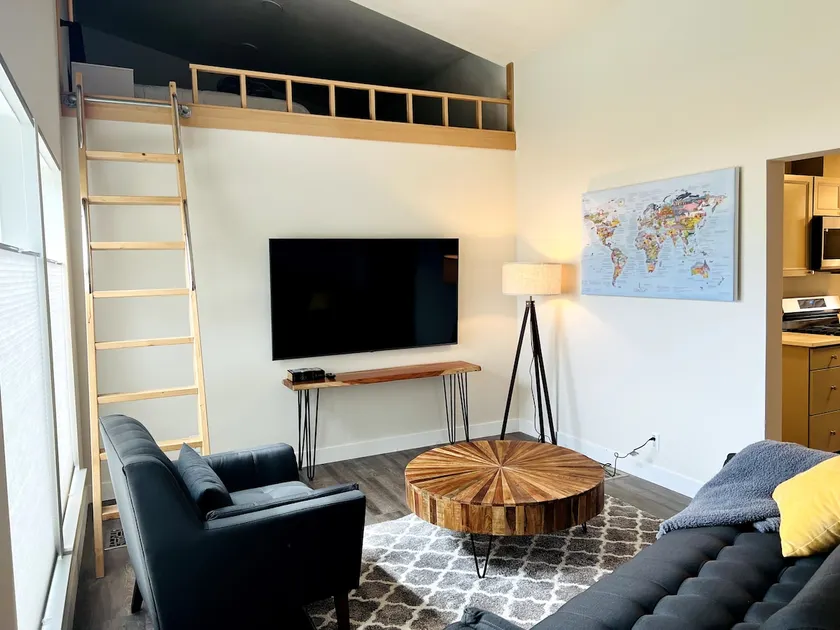 McKenzie Place #2 - Image 1