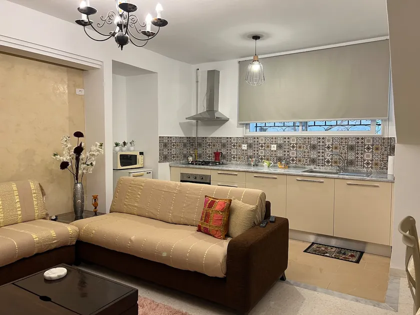 Entire place: family ground floor - Image 1