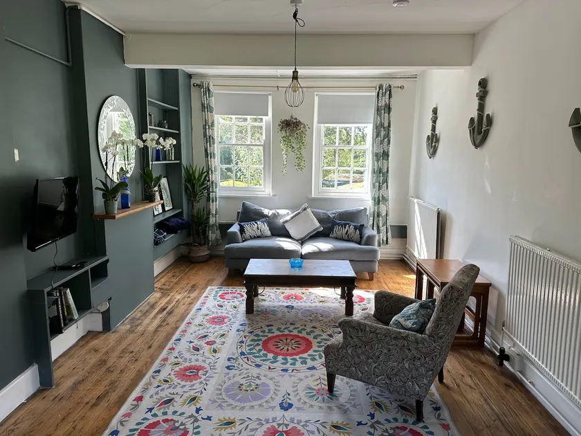Unique English Heritage Escape in *Bembridge* IOW - Image 1