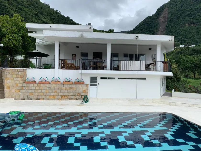 El Campanario Farm - Image 1