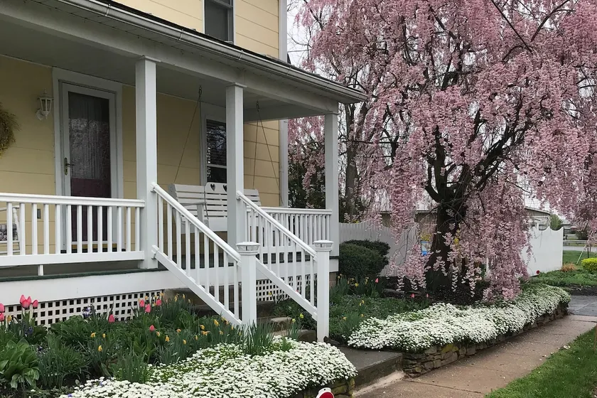 Gettysburg's cozy neighbor - Image 1