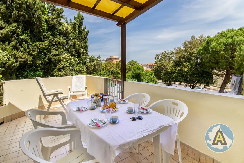 Unique property within walking distance of the sea - Image 1