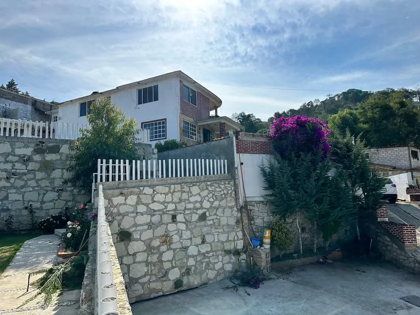 Casa Esmeralda - Image 1