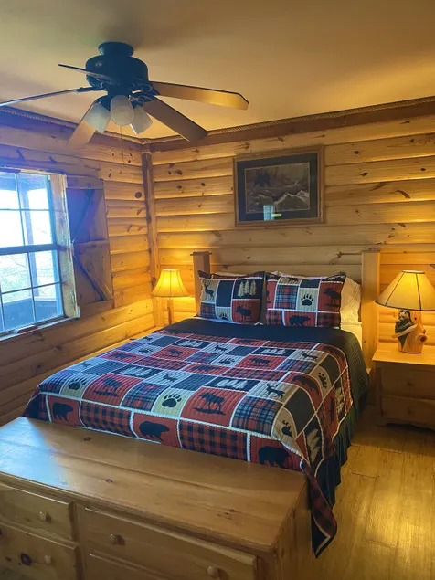 The Bear Den - Image 1