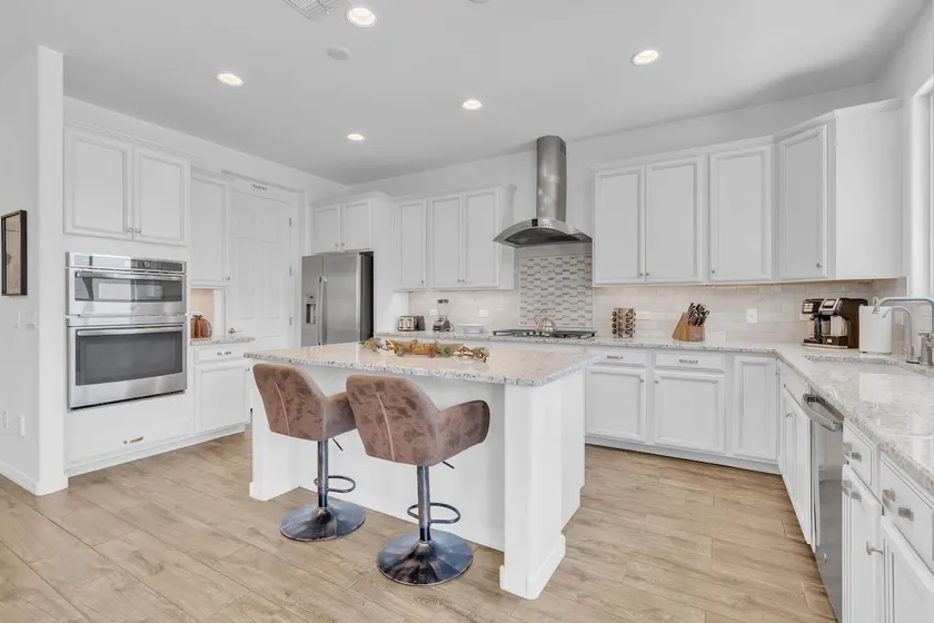 Design Dream | 4 BR 3 BA | Upscale | Garage | View - Image 1