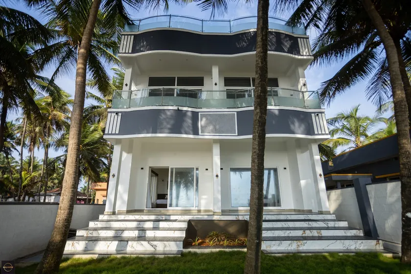 Reunion Ocean Manor - Beach House - Image 1