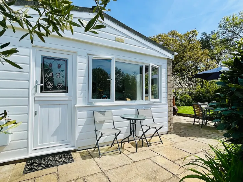The Cottage - Image 1