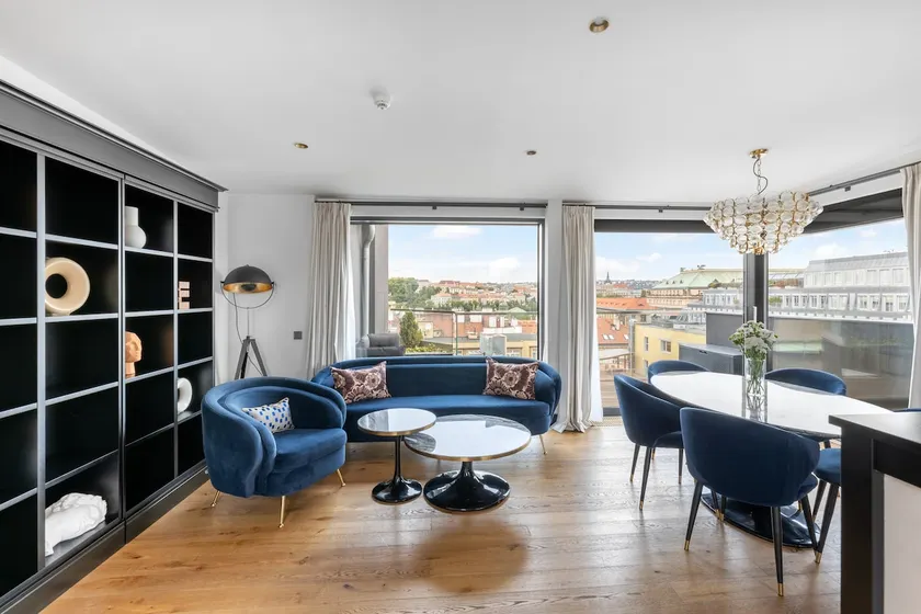Numa | 2 Bedroom Duplex Apartment with Terrace - Image 1