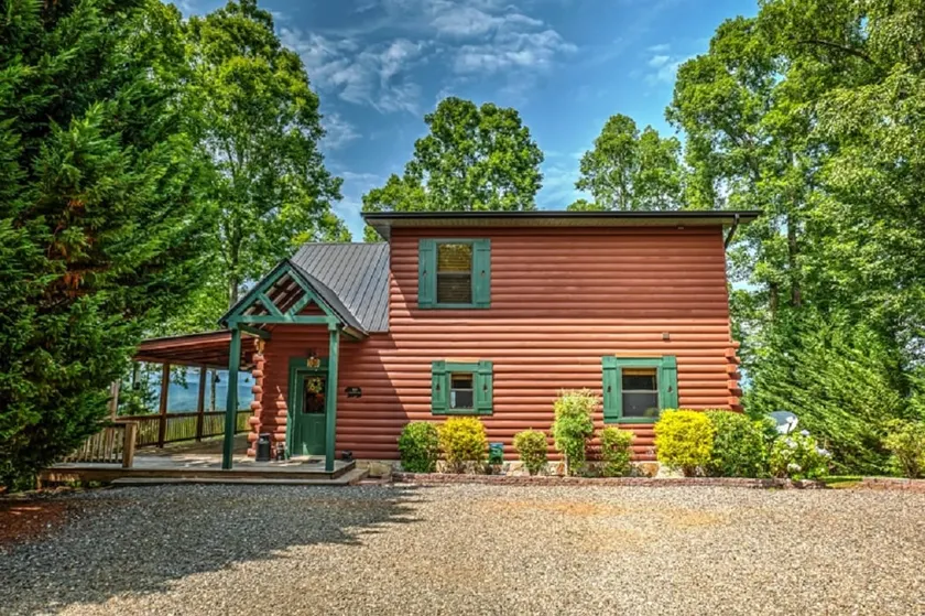 Amazing Mountain Views! Near Town! & Discounts! - Image 1