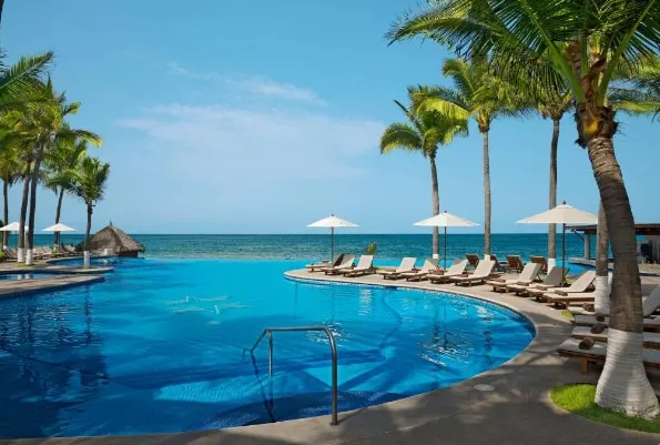 Condo at Krystal Grand Resort - Image 1