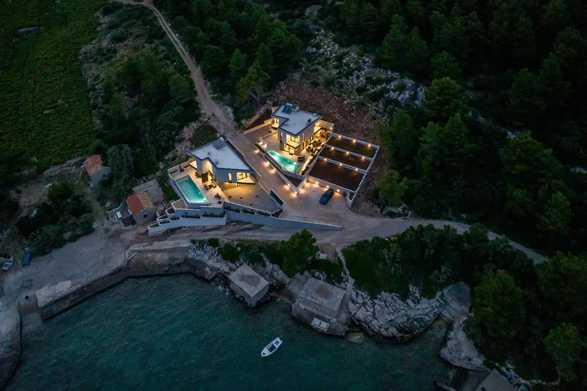 Luxury Villa Luce, direkt am Strand - Image 1