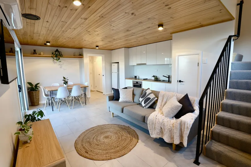 Boombi Guesthouse - Image 1