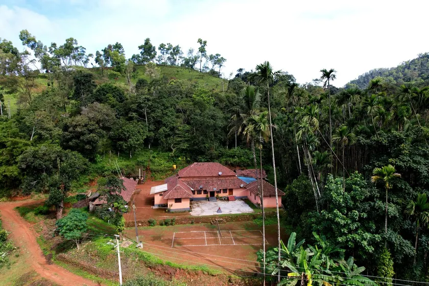Badamane Jungle Stay - Jeep Ride & Mountain View - Image 1
