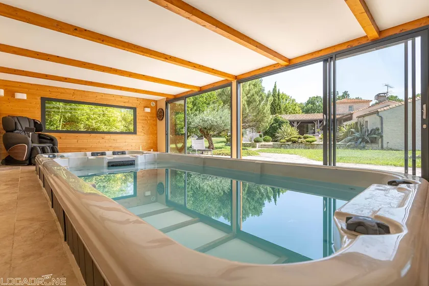 Hot tub - Swim spa - Wooded park - Image 1