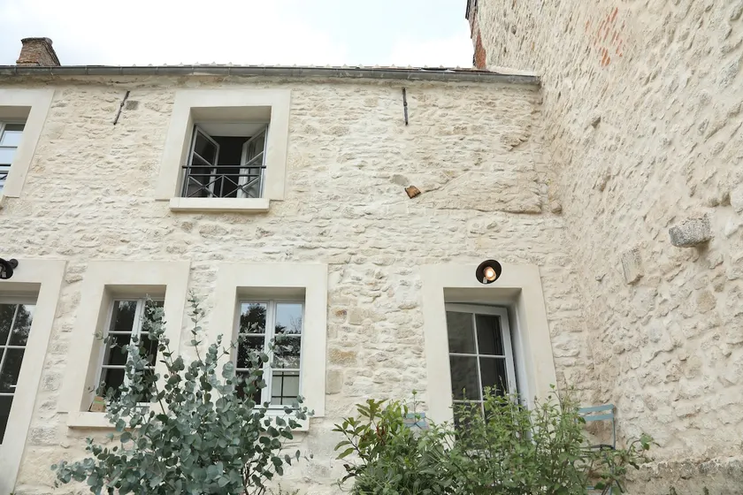 Chic Studio in Senlis – Quiet and Green! - Image 1